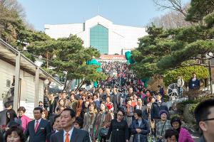  주일(부활절) 교회 둘러보기