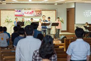  금요찬양집회 'The Call'