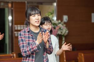  금요찬양집회 'The Call'