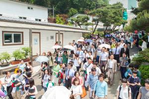  주일 교회 둘러보기