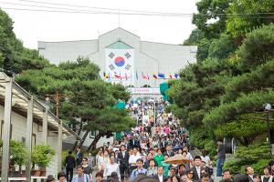  주일 교회 둘러보기