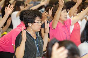  하계대성회 첫째날 개회예배
