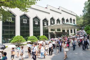  주일 교회 둘러보기