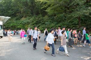 주일 교회 둘러보기