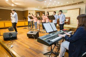  토요예배 청년2부(그루터기선교회)