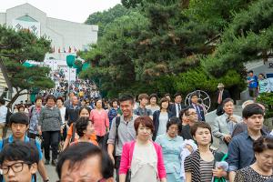  주일 교회 둘러보기