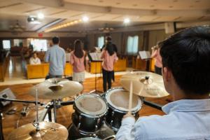  토요예배 청년2부(그루터기선교회)