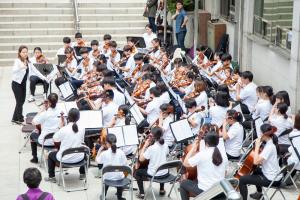  주일 교회 둘러보기