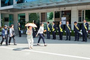  주일 교회 둘러보기