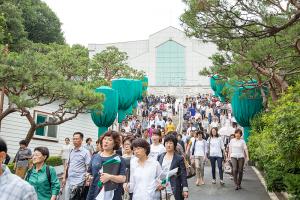  주일 교회 둘러보기