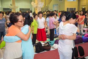  하계대성회 셋째날 저녁(저녁예배, 찬양기도회, 둘러보기) 