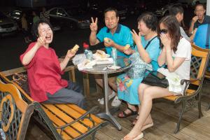  하계대성회 셋째날 저녁(저녁예배, 찬양기도회, 둘러보기) 