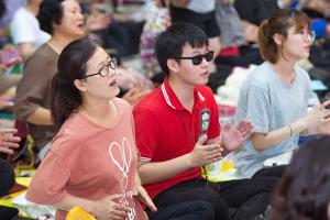  하계대성회 넷째날 저녁(저녁예배, 평강 가족 구속사노래 대회, 둘러보기)