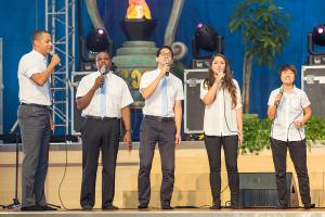  하계대성회 넷째날 저녁(저녁예배, 평강 가족 구속사노래 대회, 둘러보기)