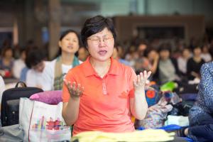  하계대성회 셋째날(찬양기도회)