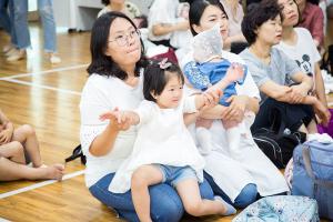  주일예배 영아부 '찬양율동축제'