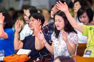  하계대성회 셋째날(휘선 설교집 출판 및 평강의날 감사예배)