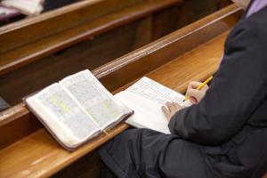  수요예배 '수능 안수식'