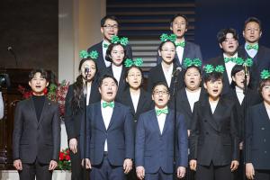  주일 3부예배 '평강가족 성탄축제'