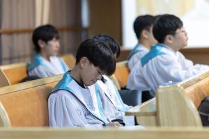  주일예배 중등부